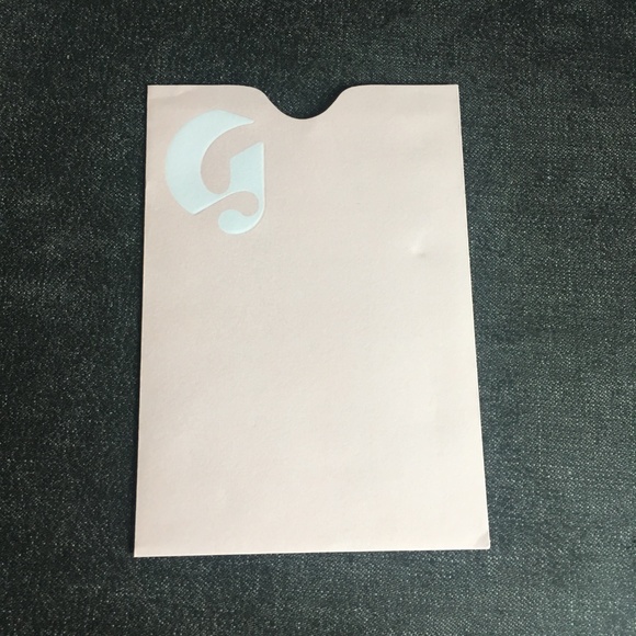 [NEW] Glossier Sampler & Pouch Pack - Picture 6 of 6